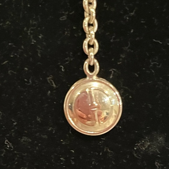 Gucci Silver Charm Necklace - Picture 2 of 5